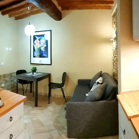 Tra Miracoli E Cavalieri *